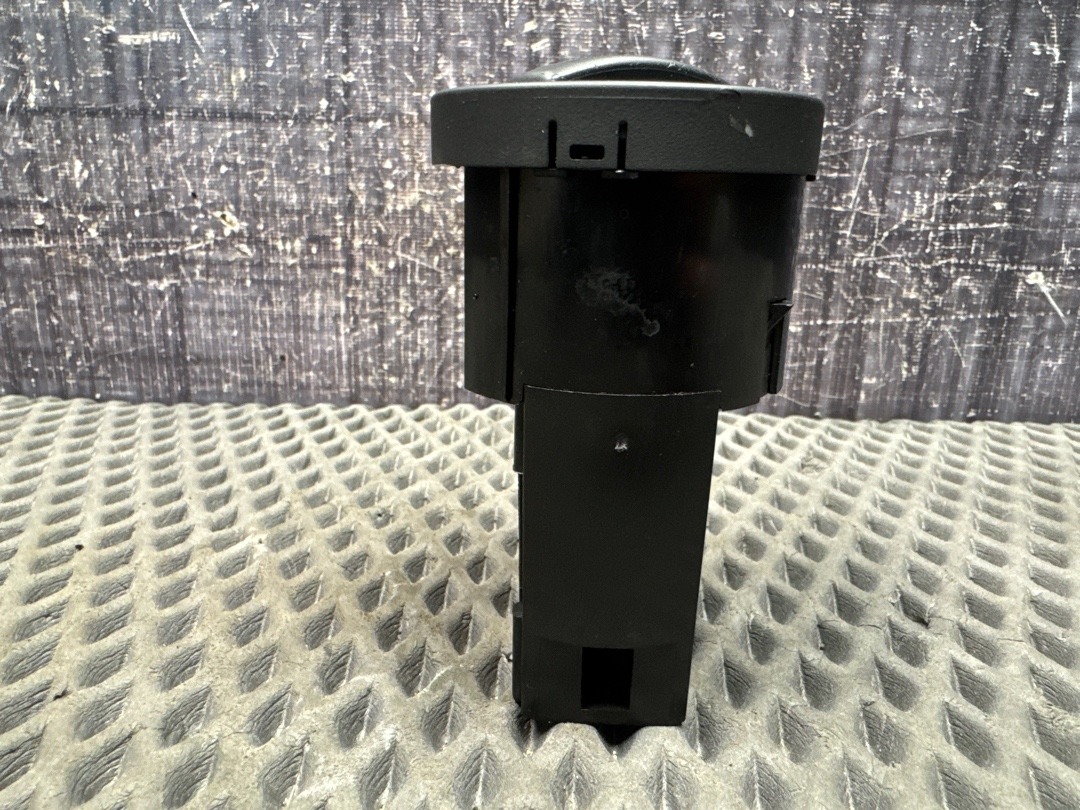 Переключатель света, 2640 рублей, Красноярск