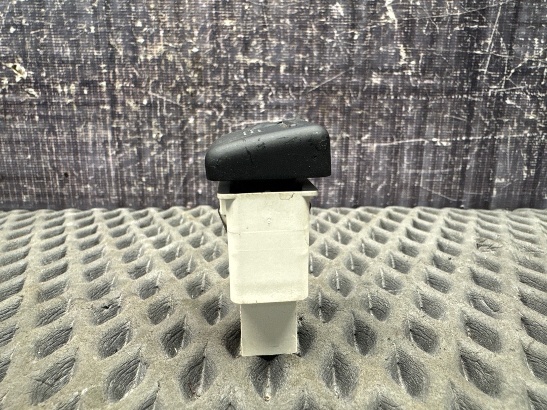 Кнопка ESP, 380 рублей, Красноярск