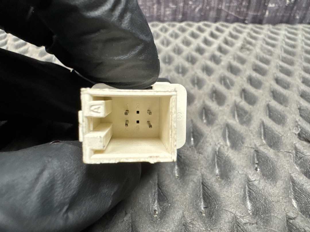 Кнопка ESP, 380 рублей, Красноярск