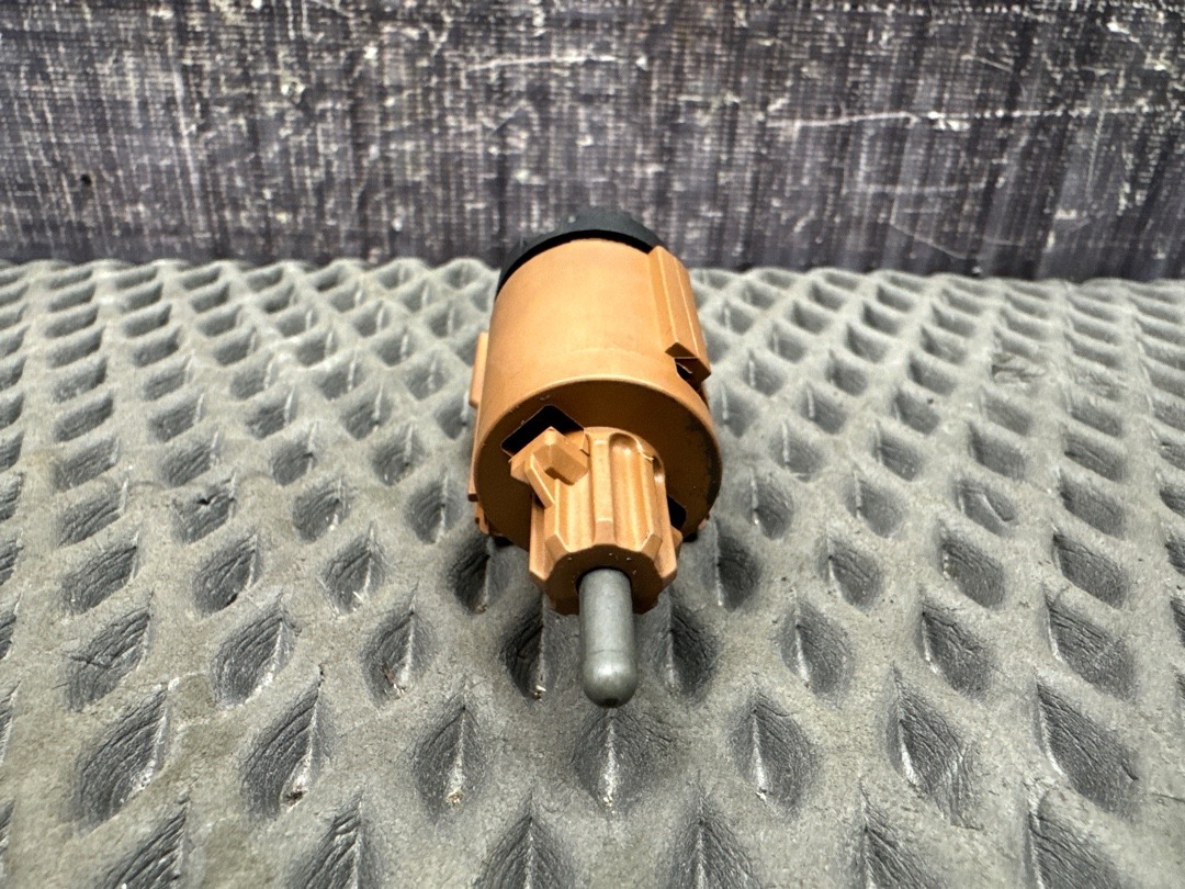 Концевик педали тормоза, 1140 рублей, Красноярск