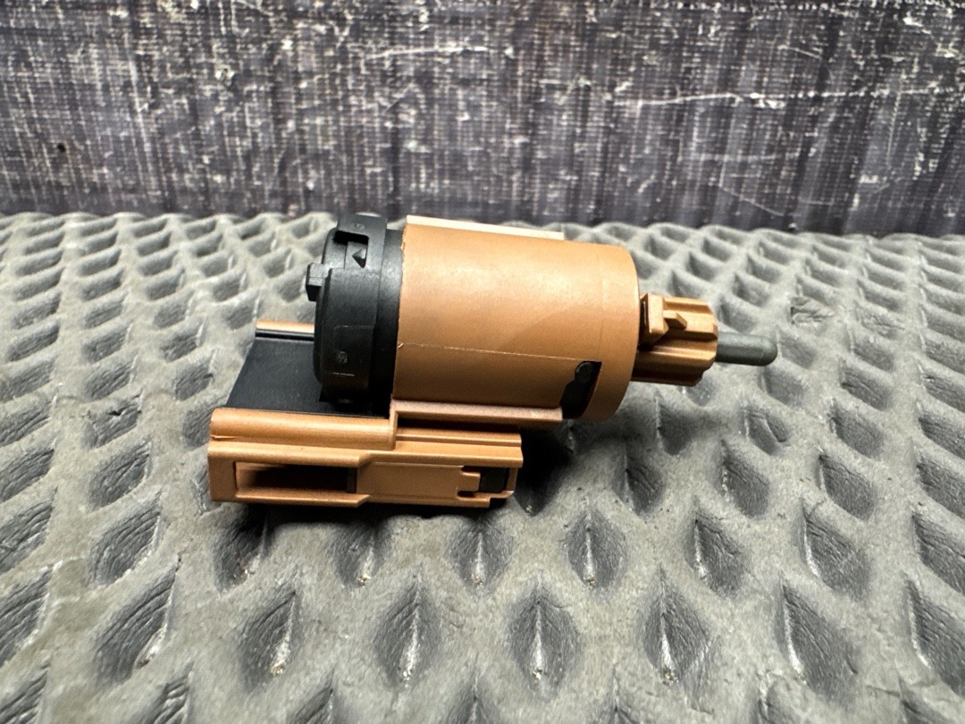 Концевик педали тормоза, 1140 рублей, Красноярск