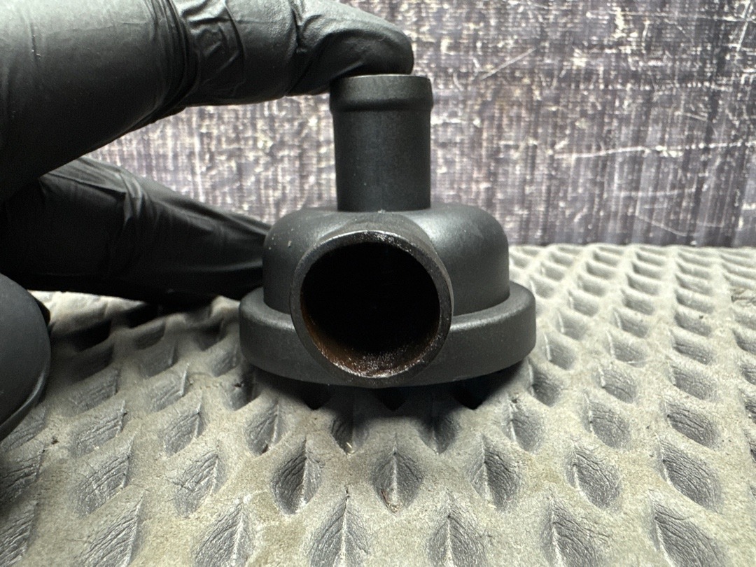 Клапан вентиляции картерных газов, 1420 рублей, Красноярск