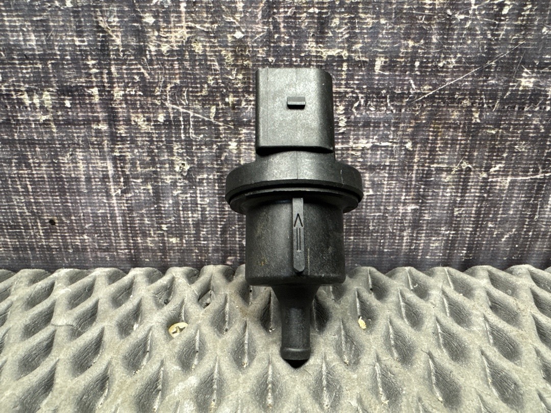 Клапан вентиляции топливного бака, 2230 рублей, Красноярск