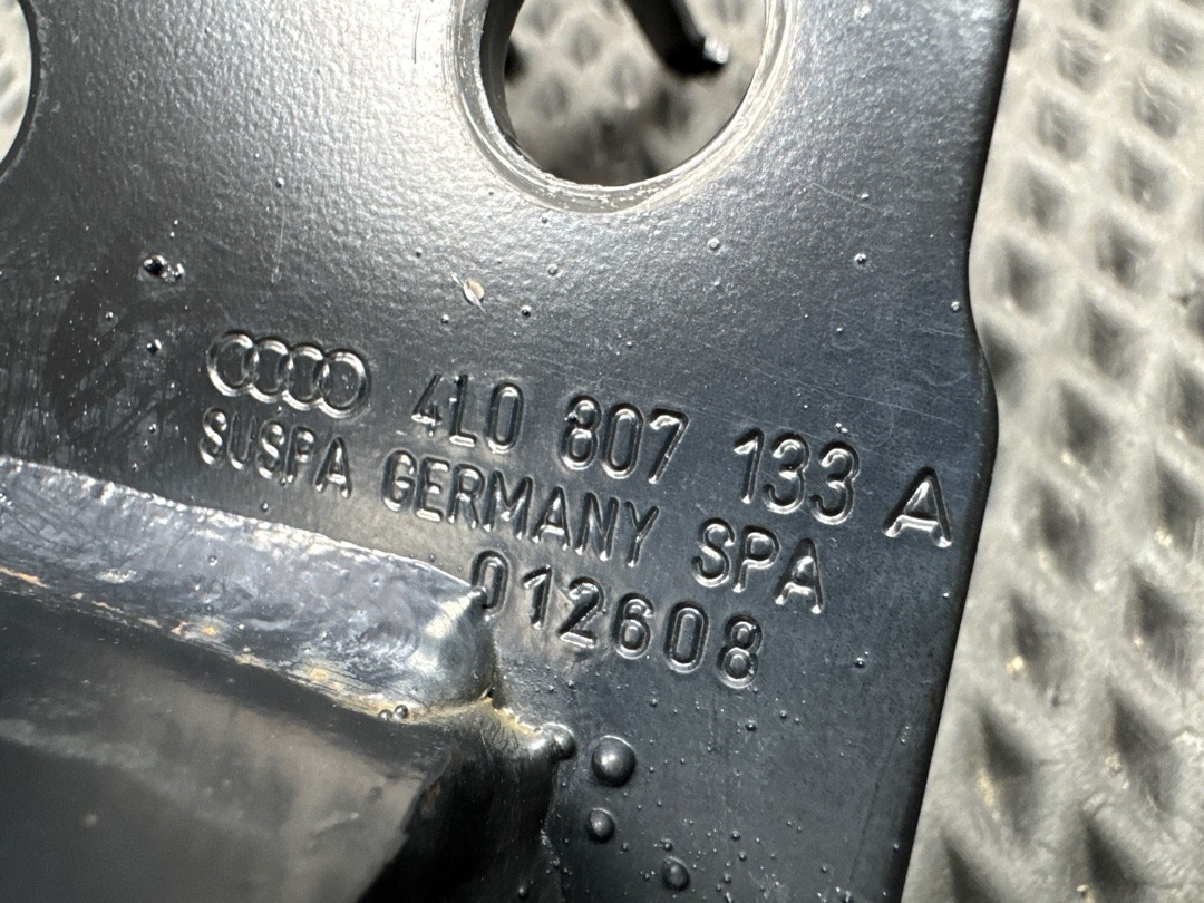 Кронштейн усилителя бампера, 1200 рублей, Красноярск