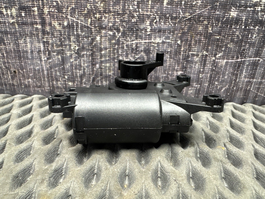 Мотор заслонки печки, 420 рублей, Красноярск