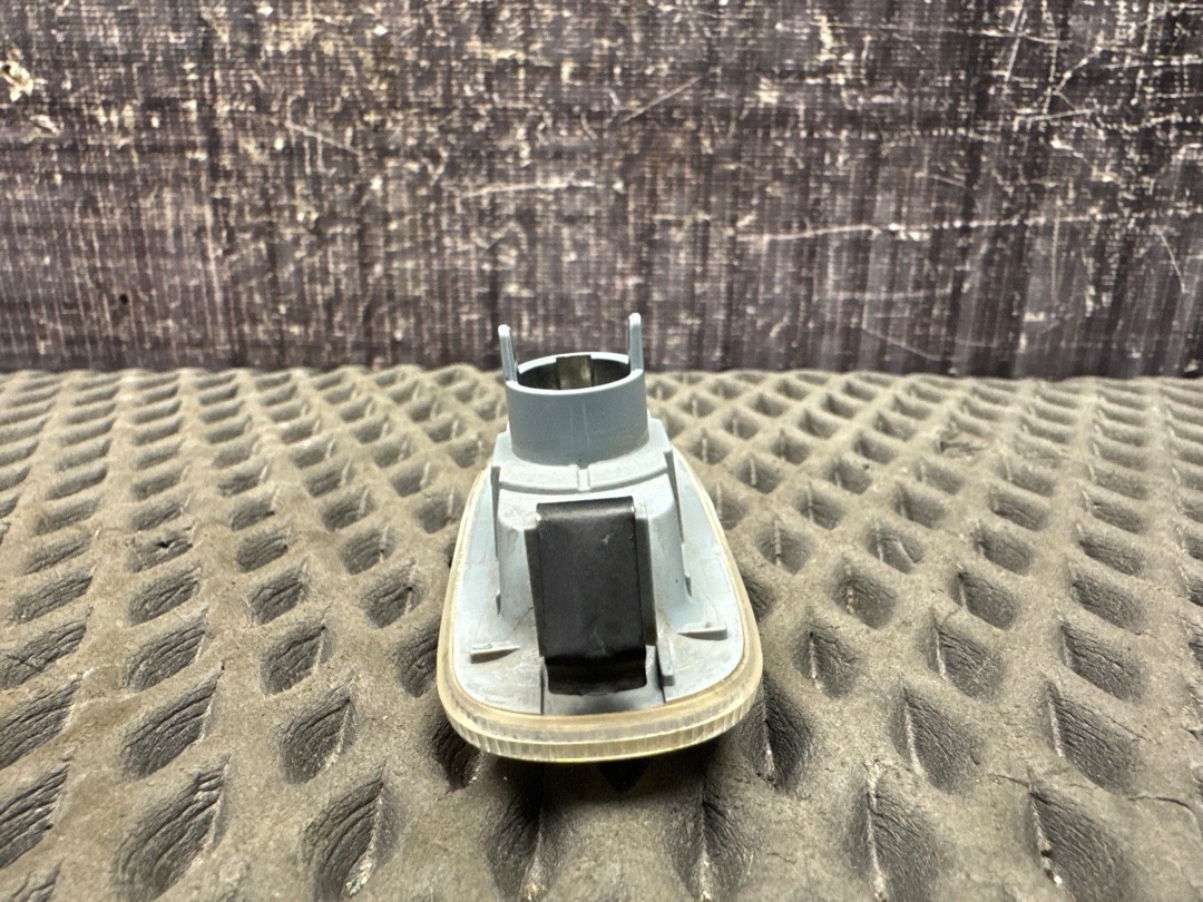 Повторитель в крыло, 500 рублей, Красноярск