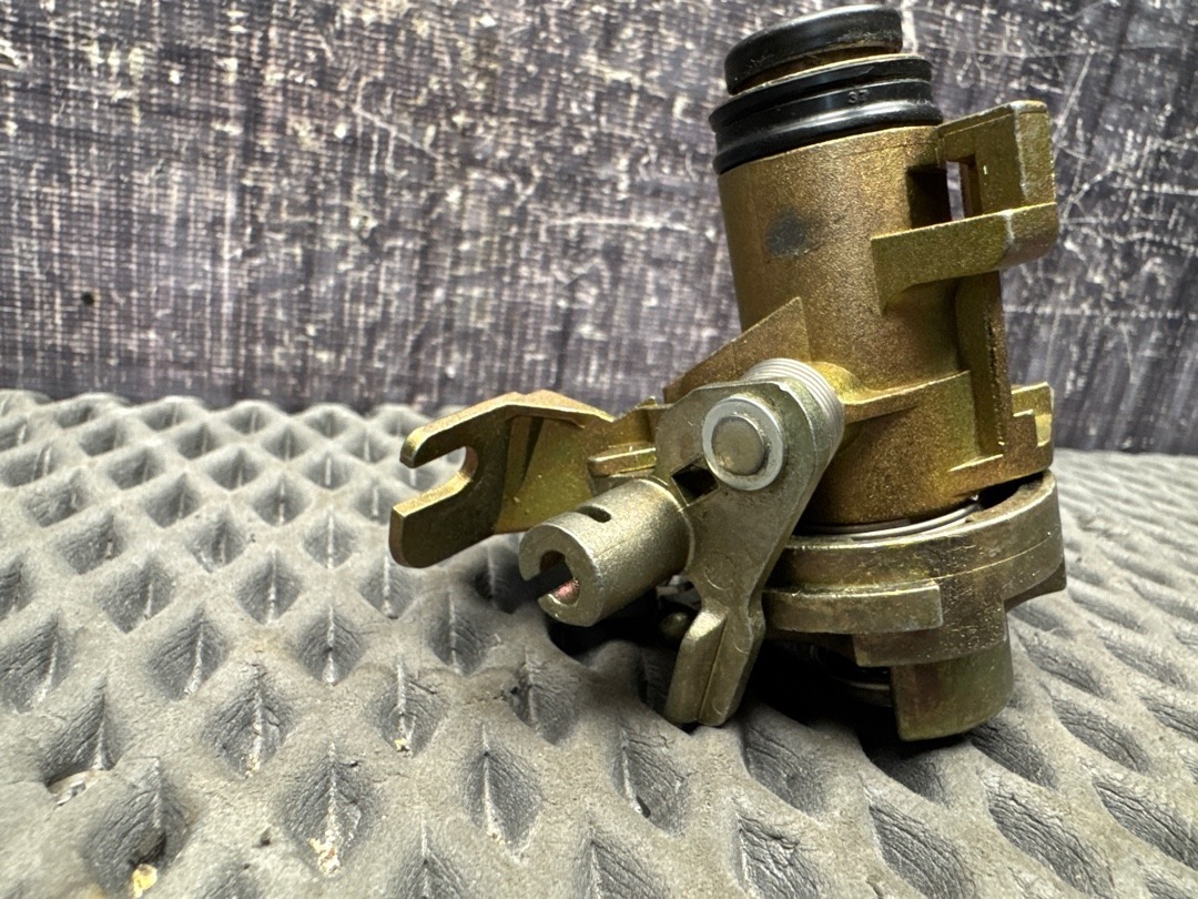 Замок багажника, 2420 рублей, Красноярск