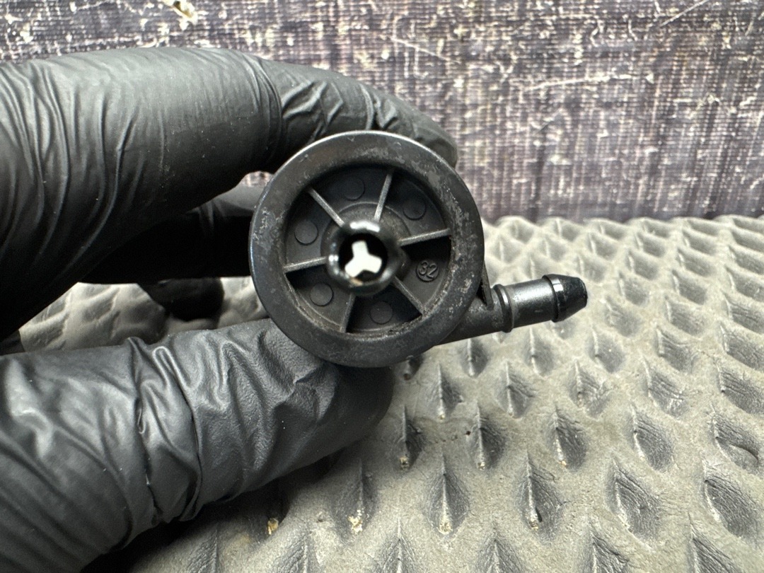 Мотор бачка стеклоомывателя, 970 рублей, Красноярск