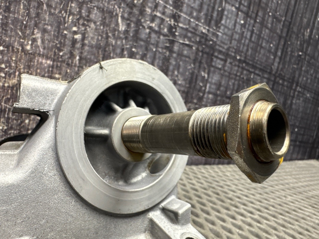 Корпус масляного фильтра, 3220 рублей, Красноярск