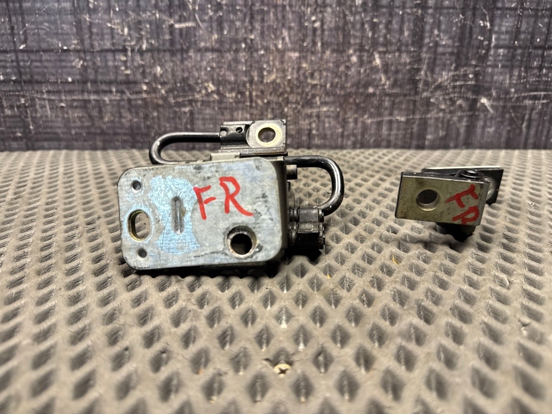 Петля двери, 3010 рублей, Красноярск