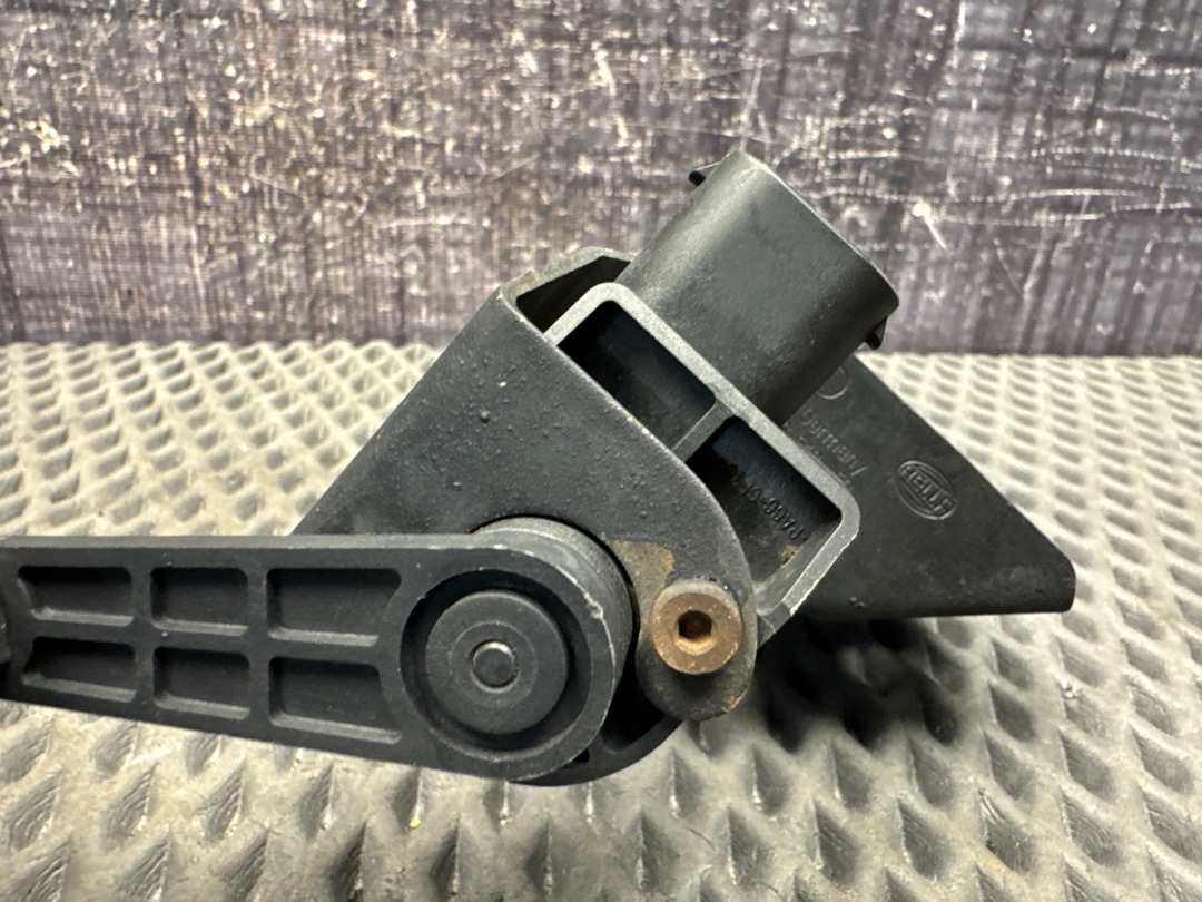 Датчик уровня подвески, 4360 рублей, Красноярск