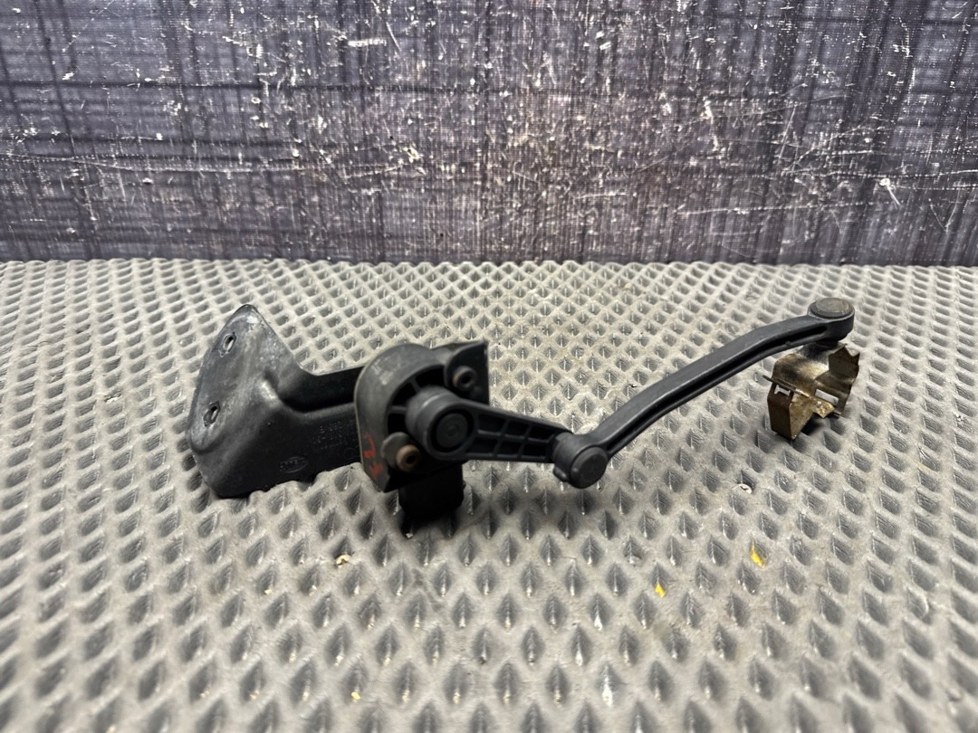 Датчик уровня подвески, 4360 рублей, Красноярск