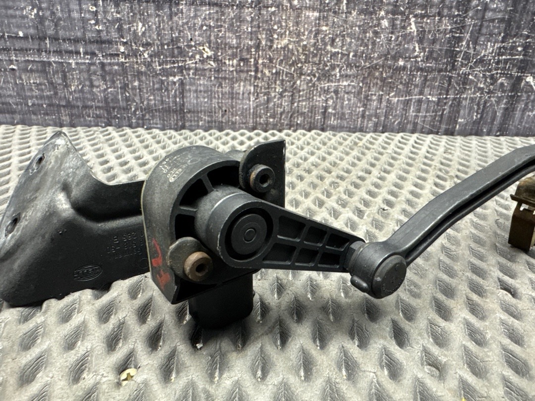 Датчик уровня подвески, 4360 рублей, Красноярск