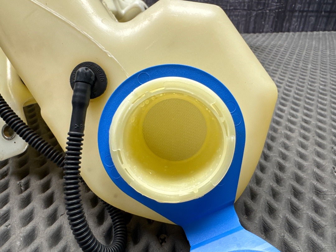 Бачок омывателя, 2960 рублей, Красноярск