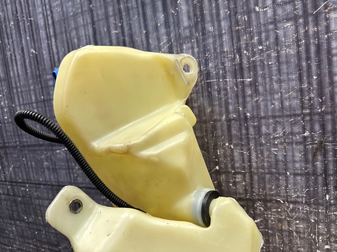 Бачок омывателя, 2960 рублей, Красноярск