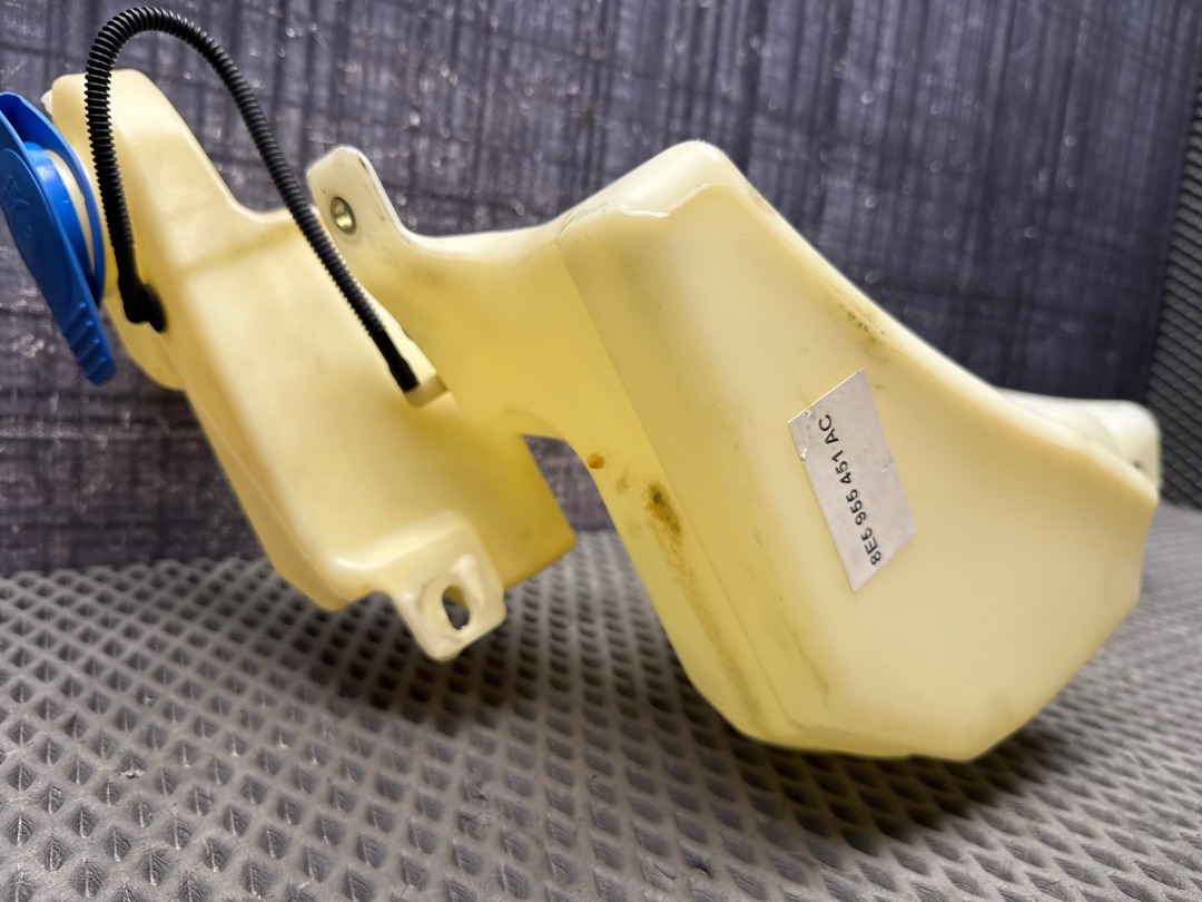 Бачок омывателя, 2960 рублей, Красноярск