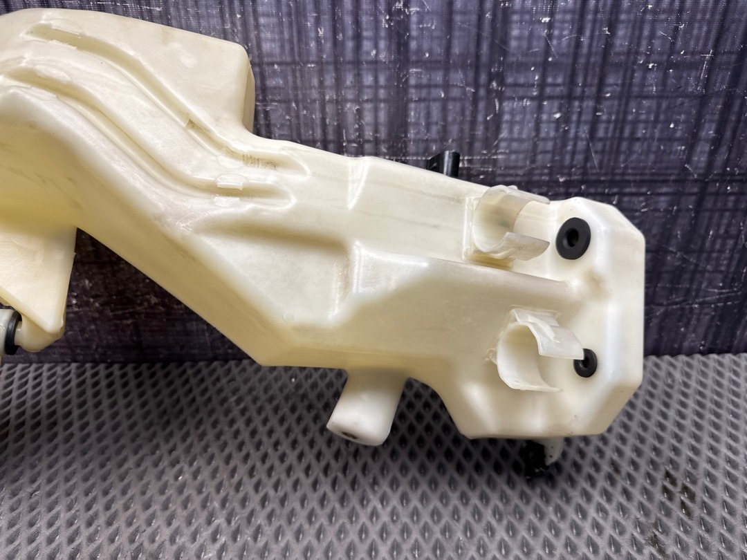 Бачок омывателя, 2960 рублей, Красноярск