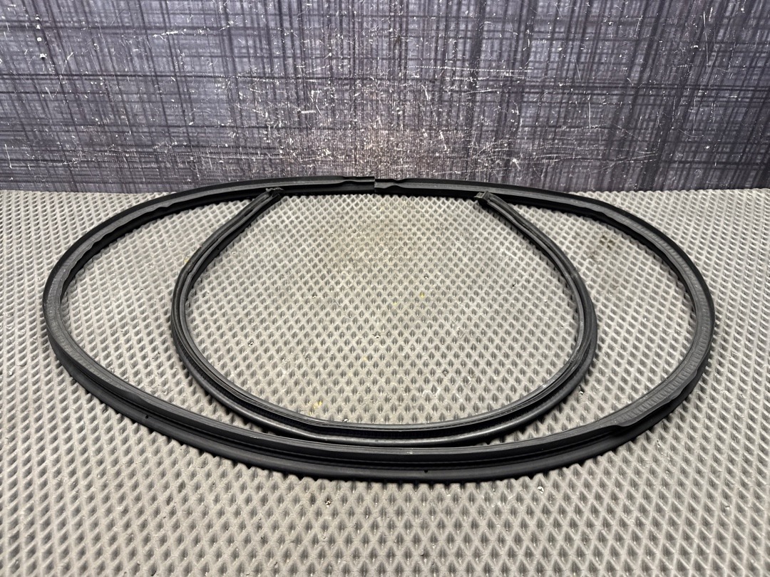 Подкапотный уплотнитель, 2720 рублей, Красноярск