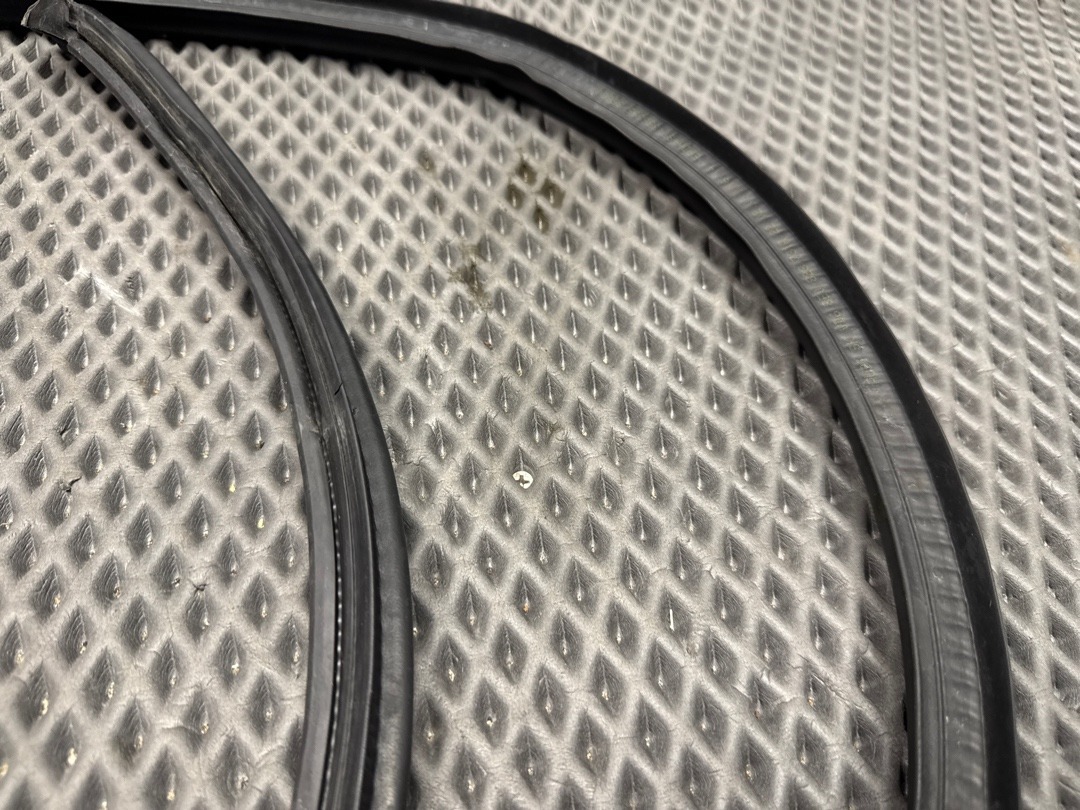 Подкапотный уплотнитель, 2720 рублей, Красноярск