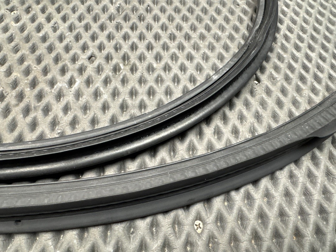 Подкапотный уплотнитель, 2720 рублей, Красноярск