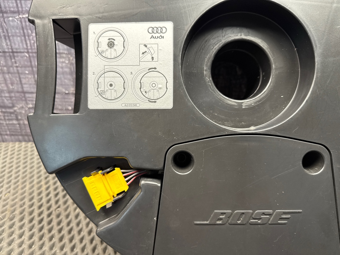 Сабвуфер, 3900 рублей, Красноярск