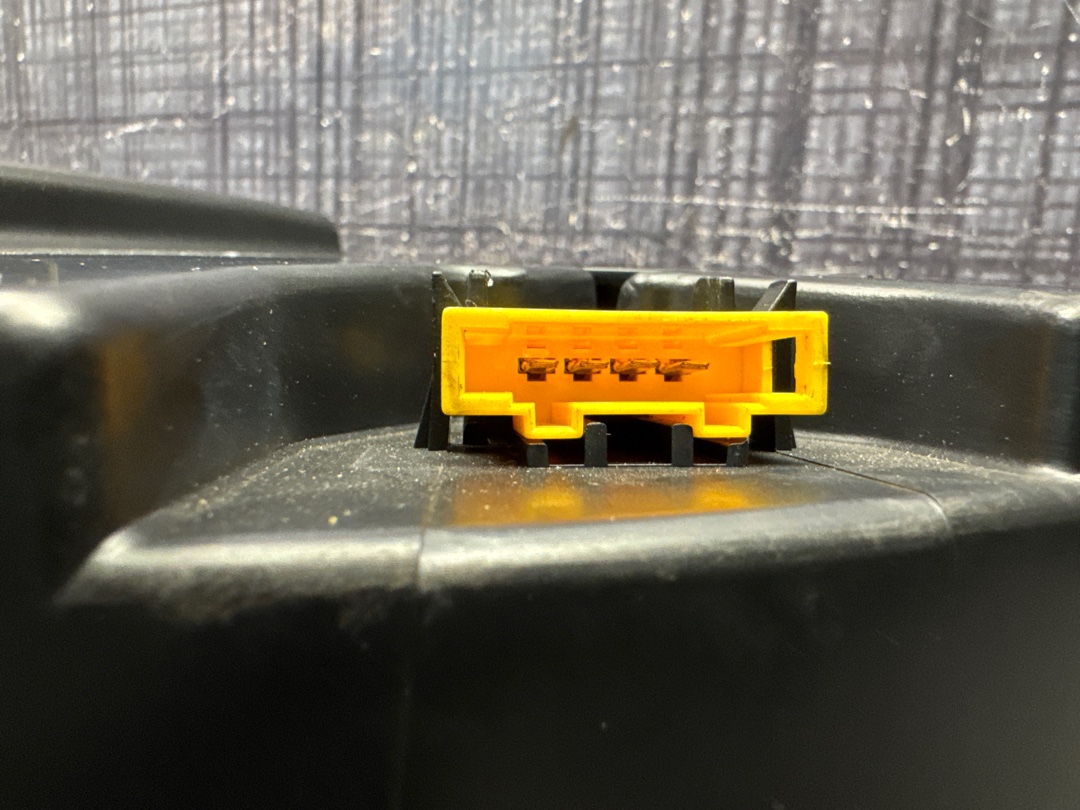 Сабвуфер, 3900 рублей, Красноярск