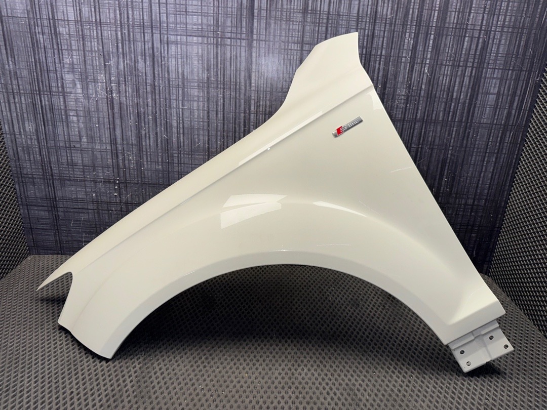 Крыло, 11100 рублей, Красноярск