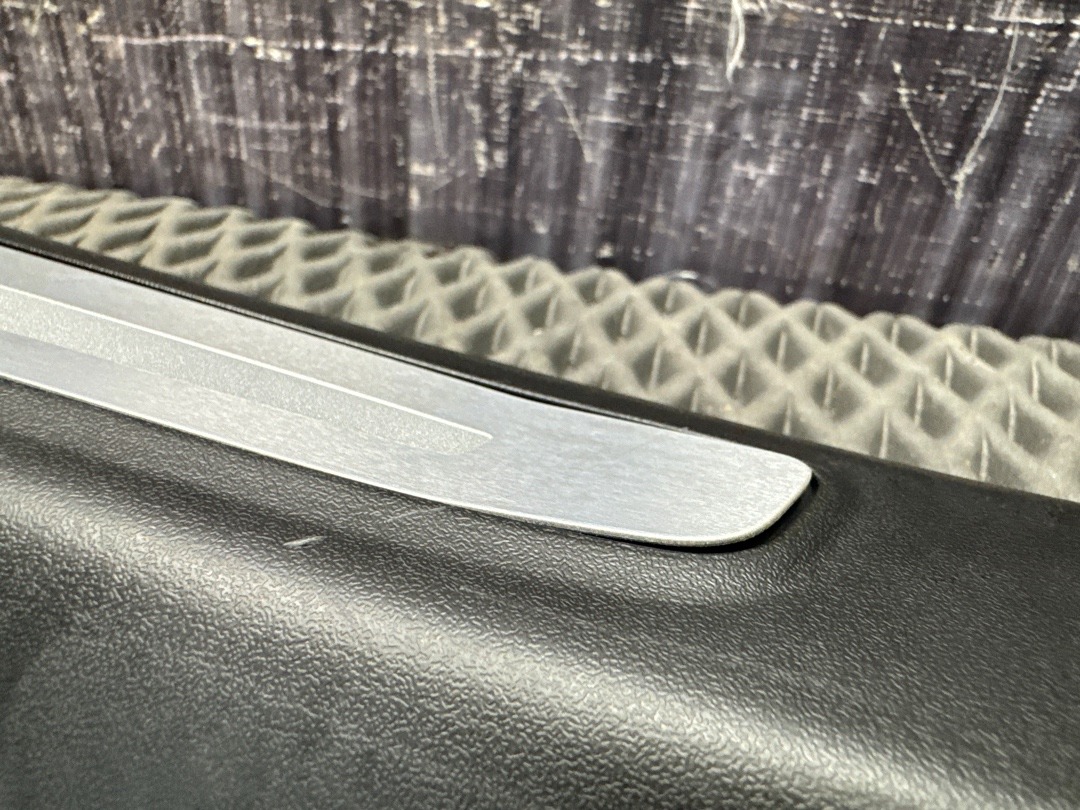 Комплект накладок на порог, 1800 рублей, Красноярск