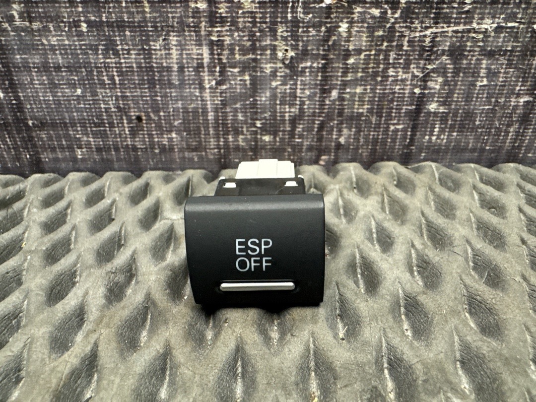Кнопка ESP, 1010 рублей, Красноярск