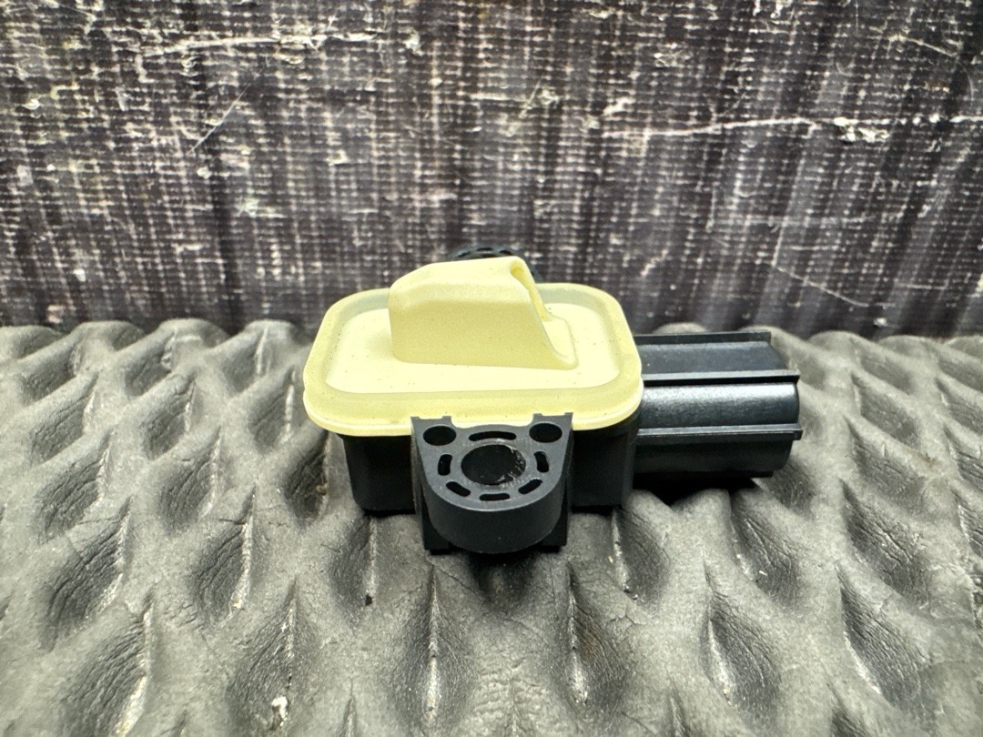 Датчик Airbag, 670 рублей, Красноярск