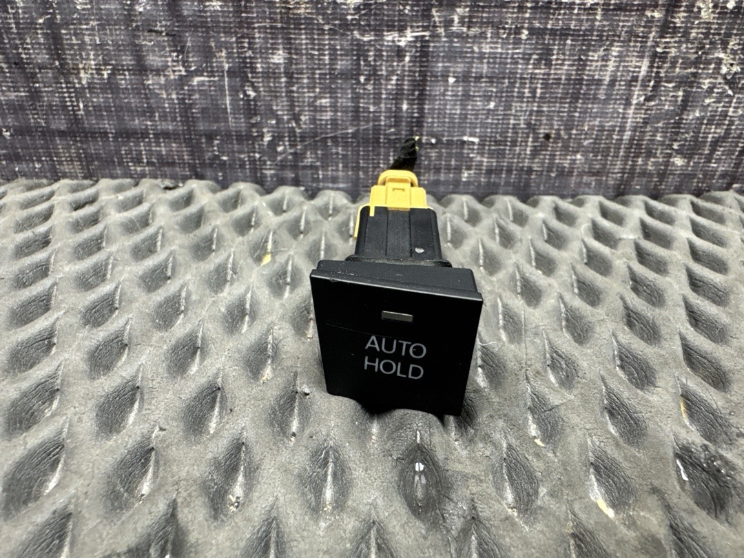 Кнопка Auto-Hold, 780 рублей, Красноярск