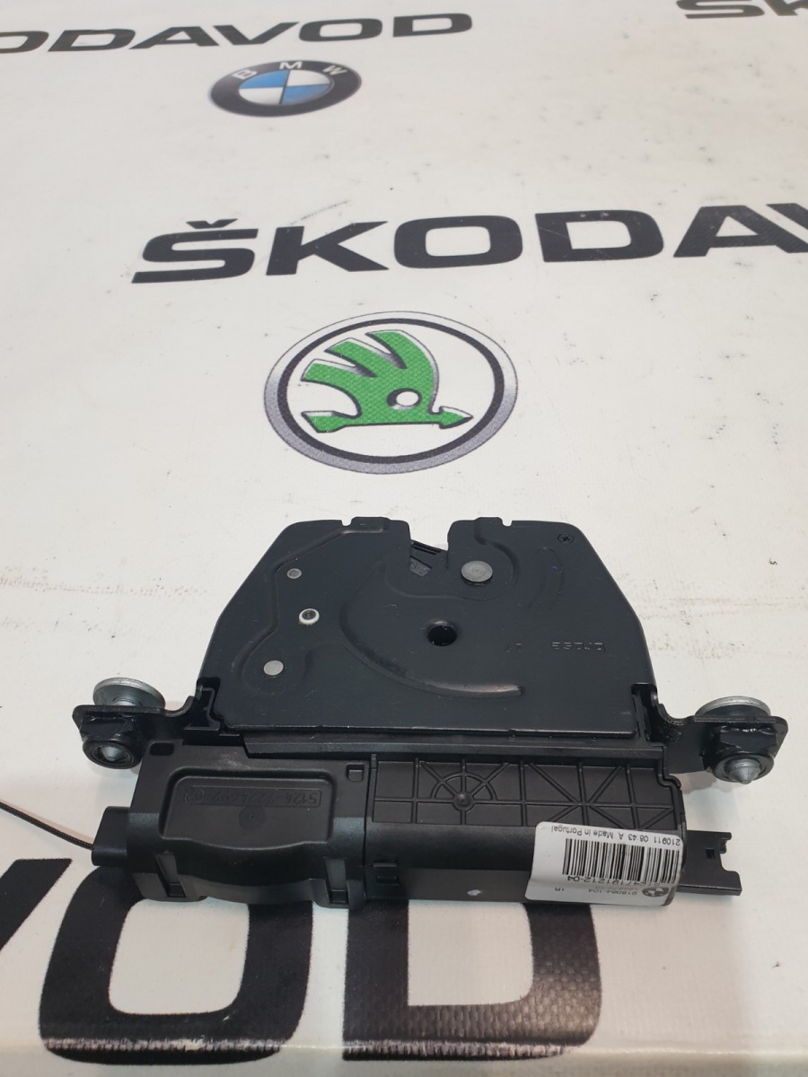 замок багажника, 1000 рублей, Москва