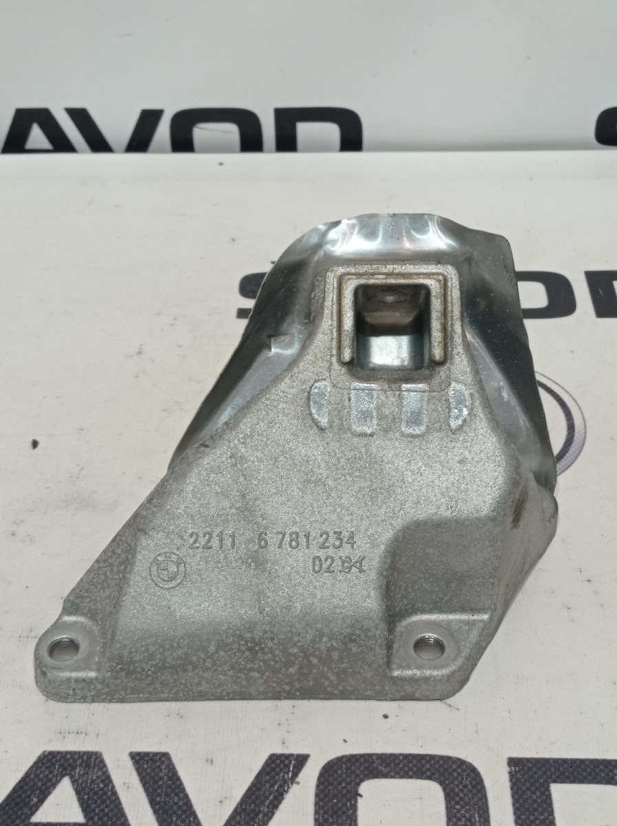 Кронштейн двигателя, 1000 рублей, Москва