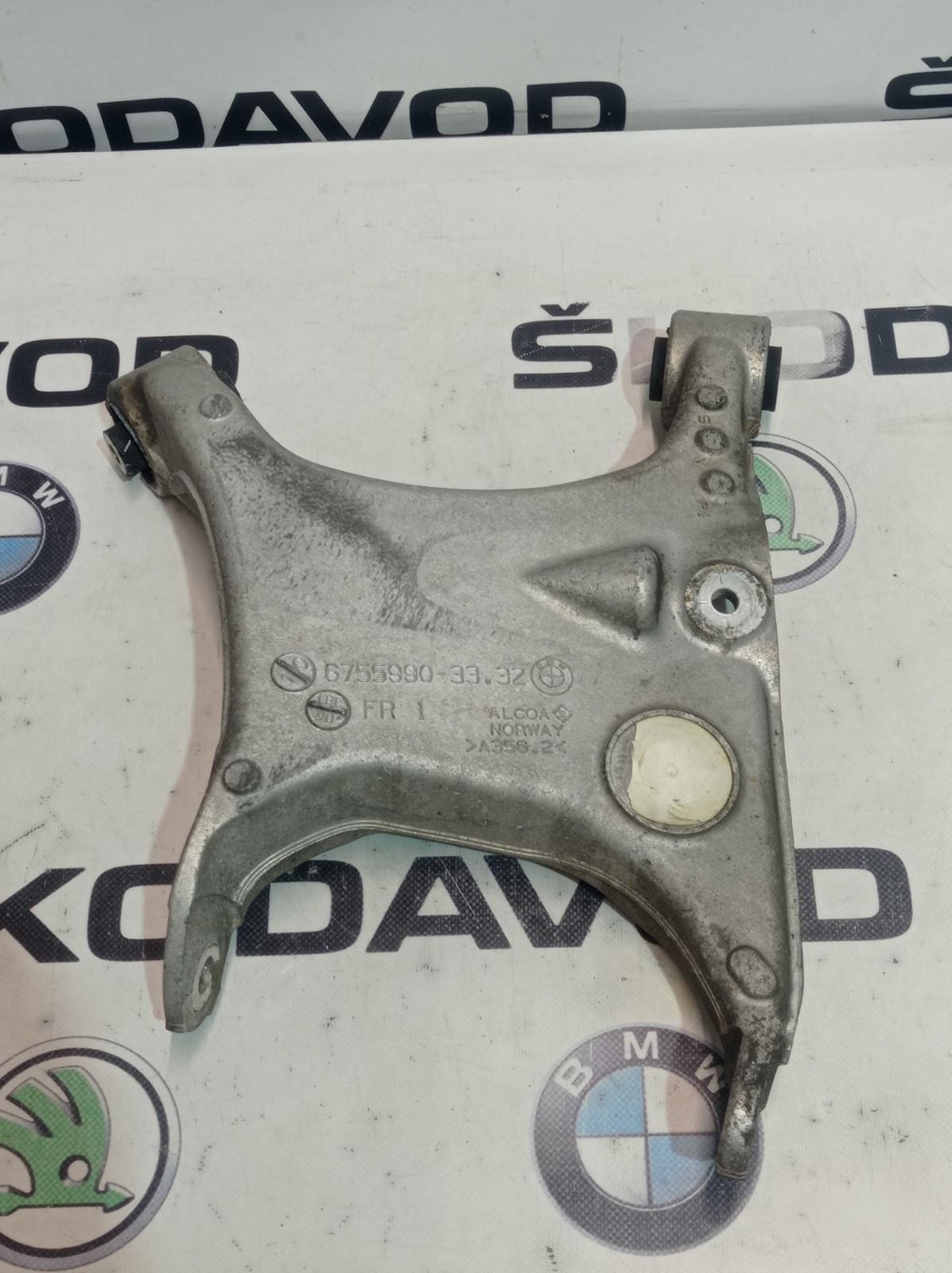 Рычаг нижний, 1000 рублей, Москва