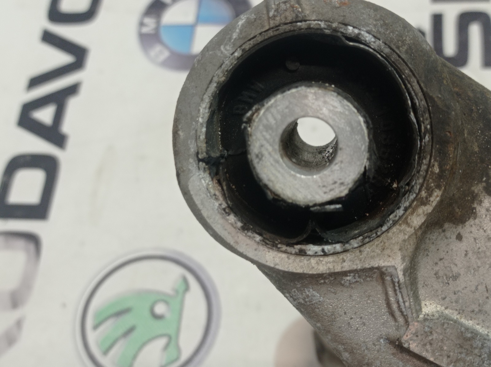 Рычаг нижний, 1000 рублей, Москва