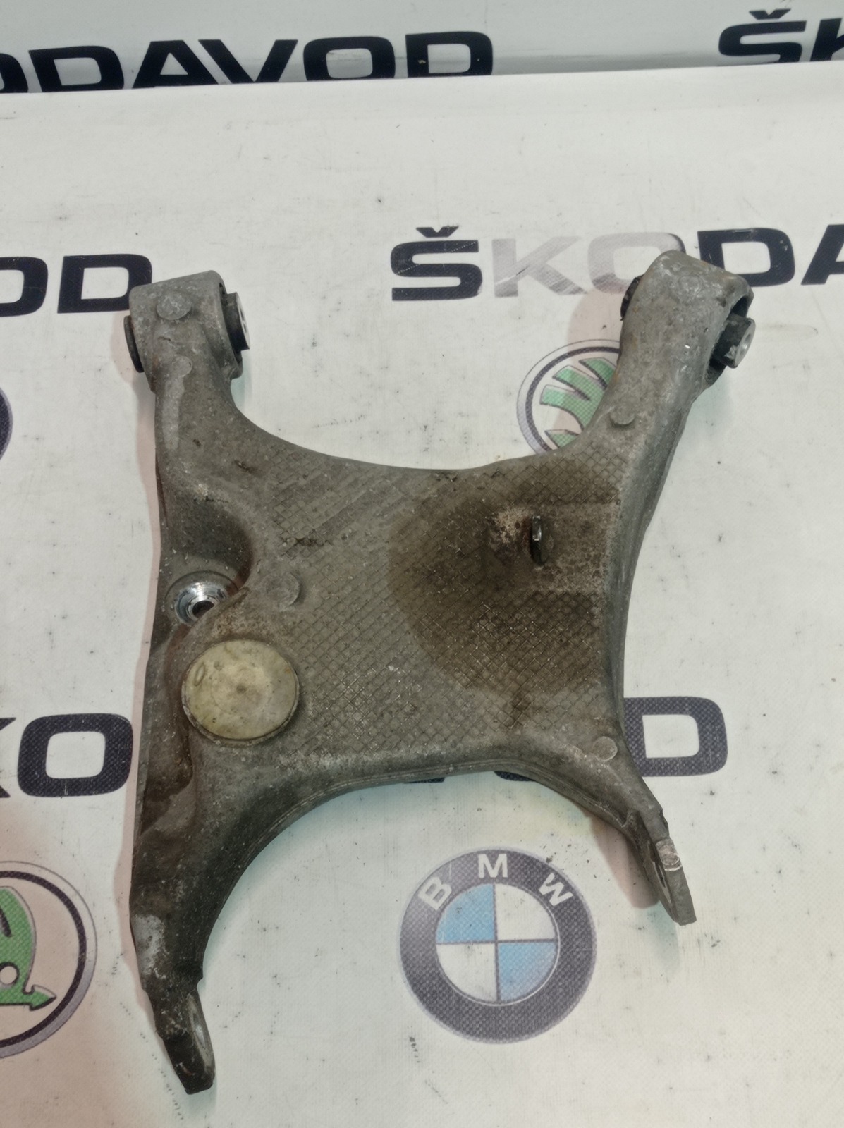 Рычаг нижний, 1000 рублей, Москва