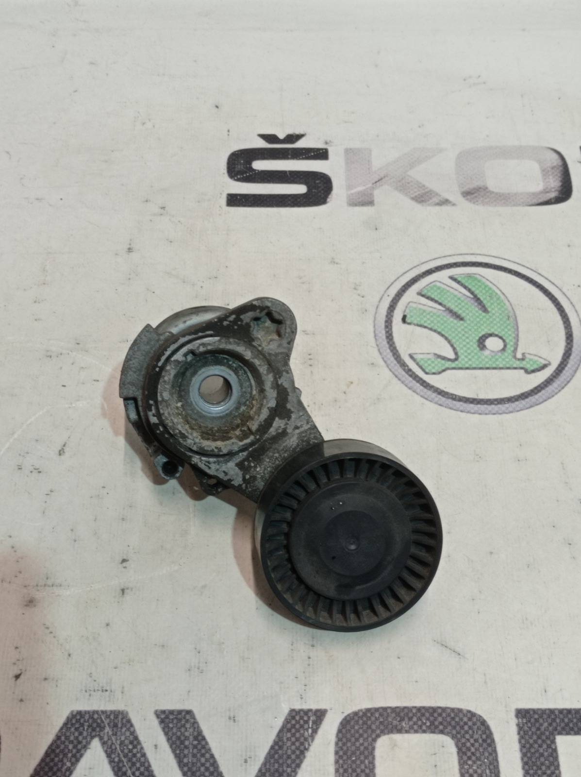 Ролик натяжной ремня генератора, 2500 рублей, Москва