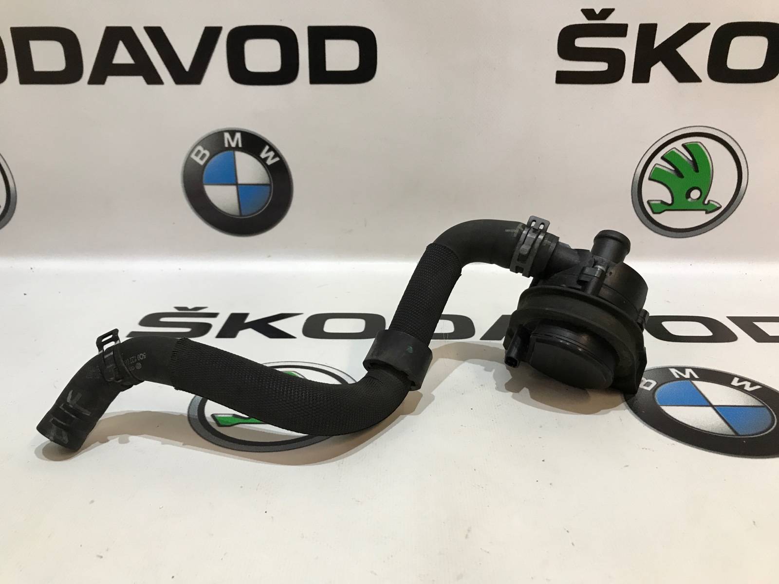 Дополнительная помпа, 2000 рублей, Москва