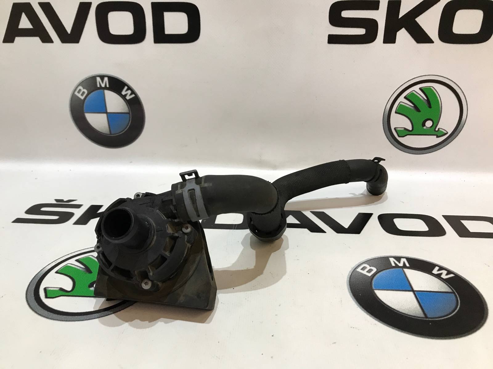 Дополнительная помпа, 2000 рублей, Москва