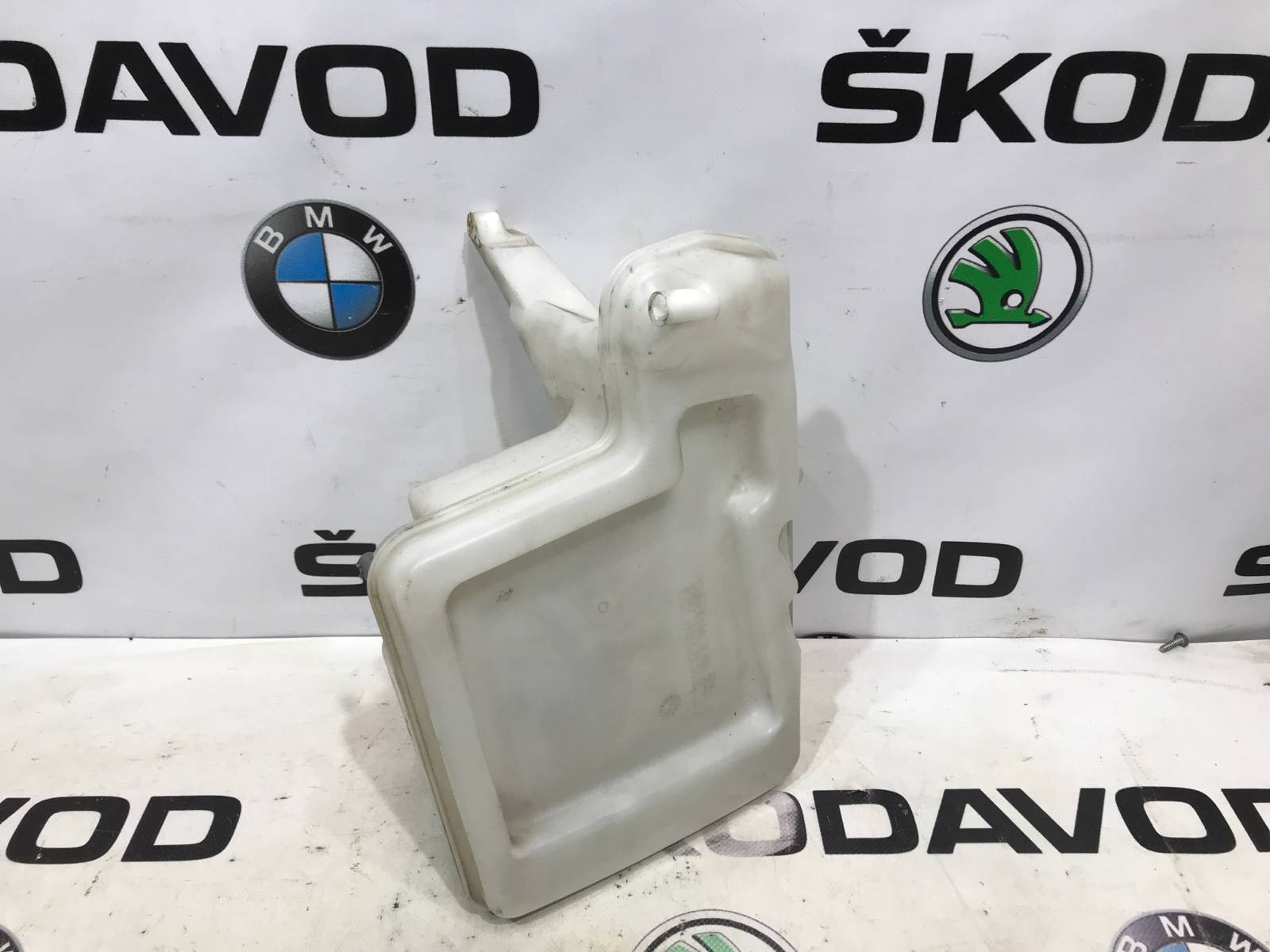 бачок омывателя, 999 рублей, Москва