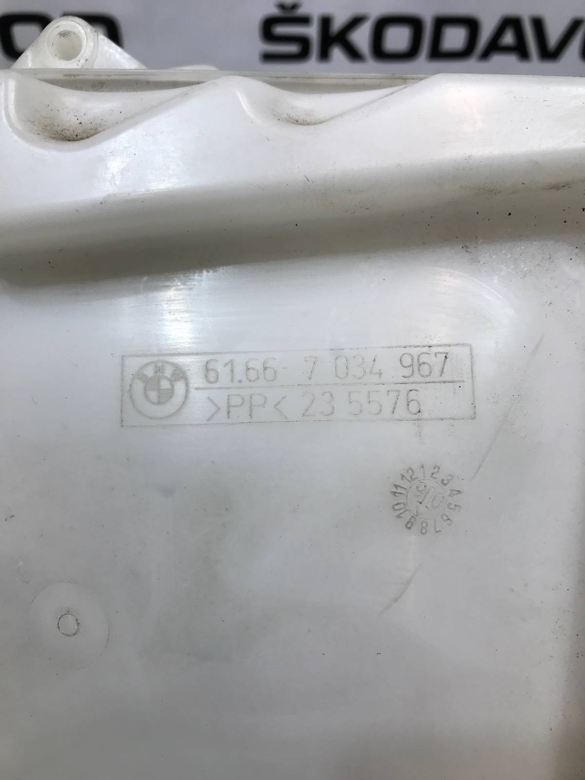 бачок омывателя, 999 рублей, Москва