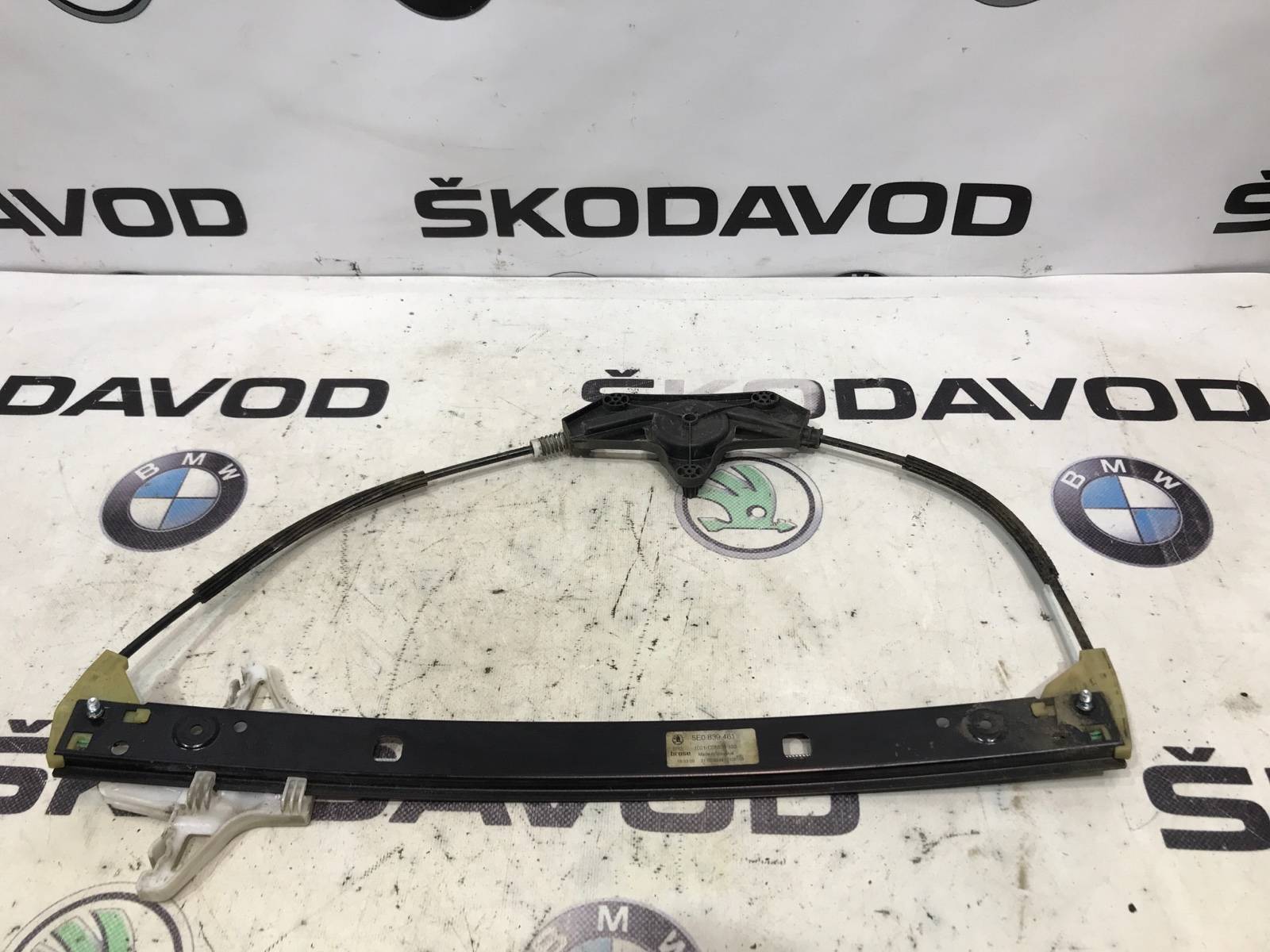 Стеклоподъемник, 500 рублей, Москва