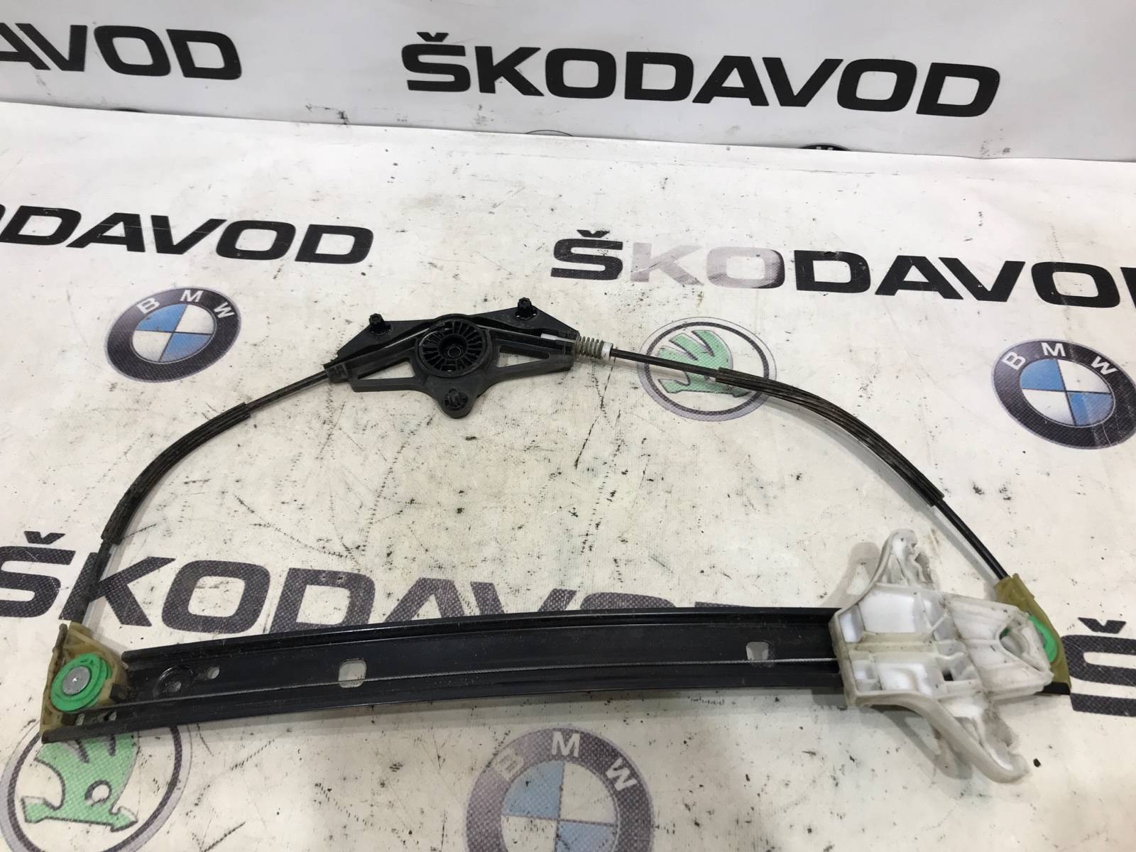 Стеклоподъемник, 500 рублей, Москва