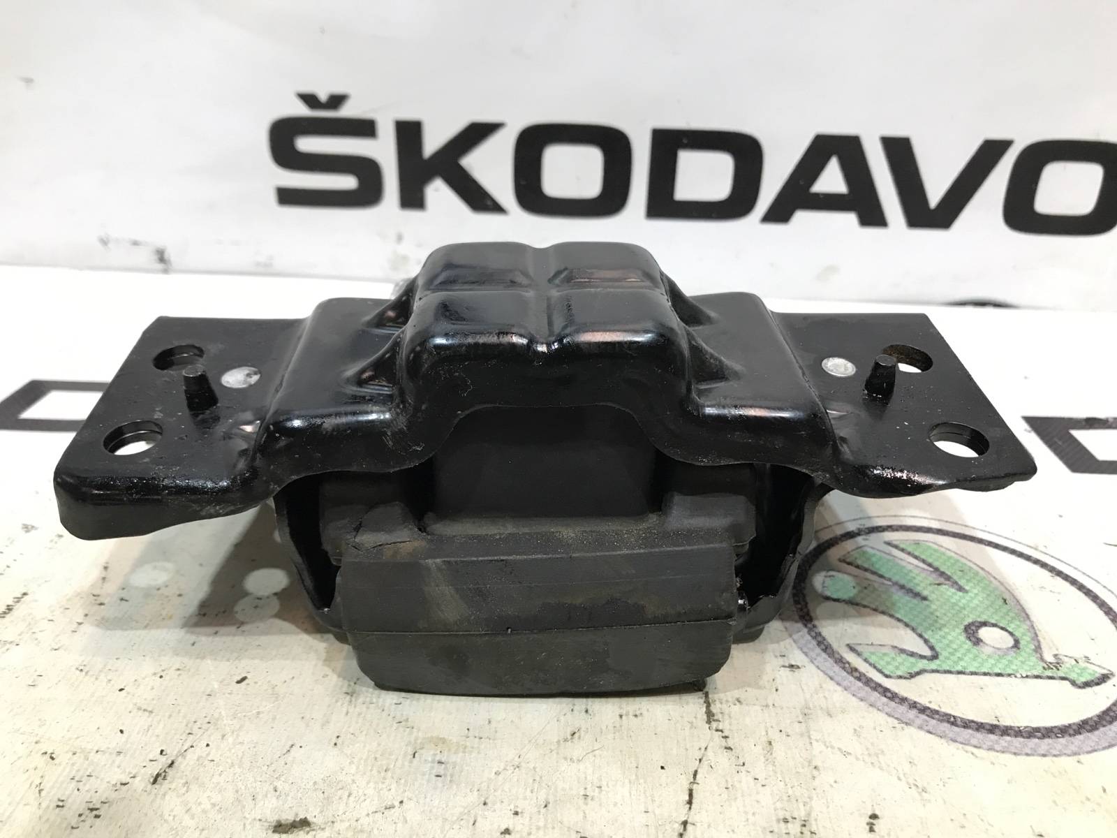 Подушка коробки передач МКПП, 1000 рублей, Москва