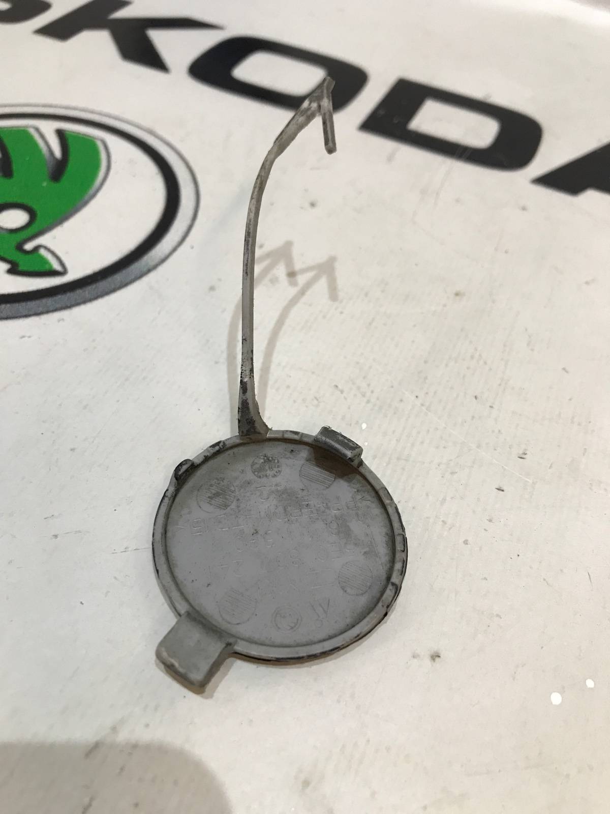 заглушка буксировочного крюка, 500 рублей, Москва