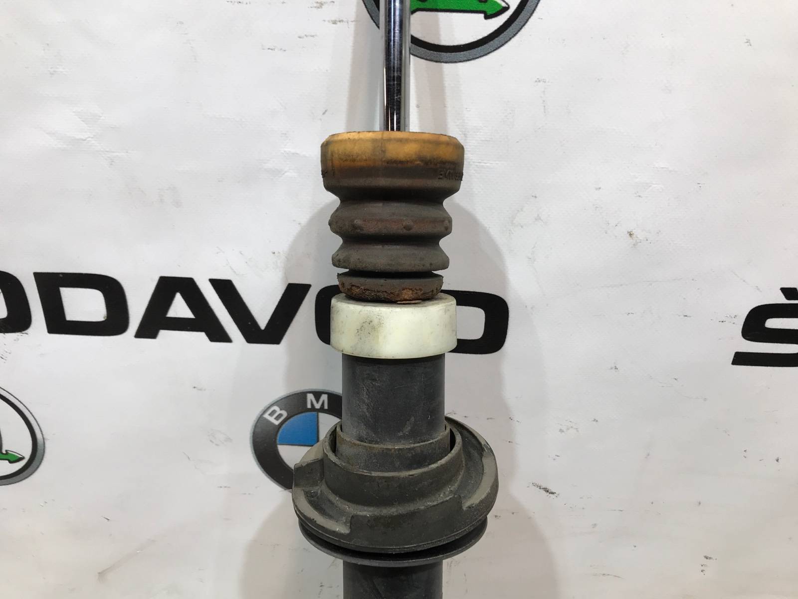 Амортизатор, 3500 рублей, Москва