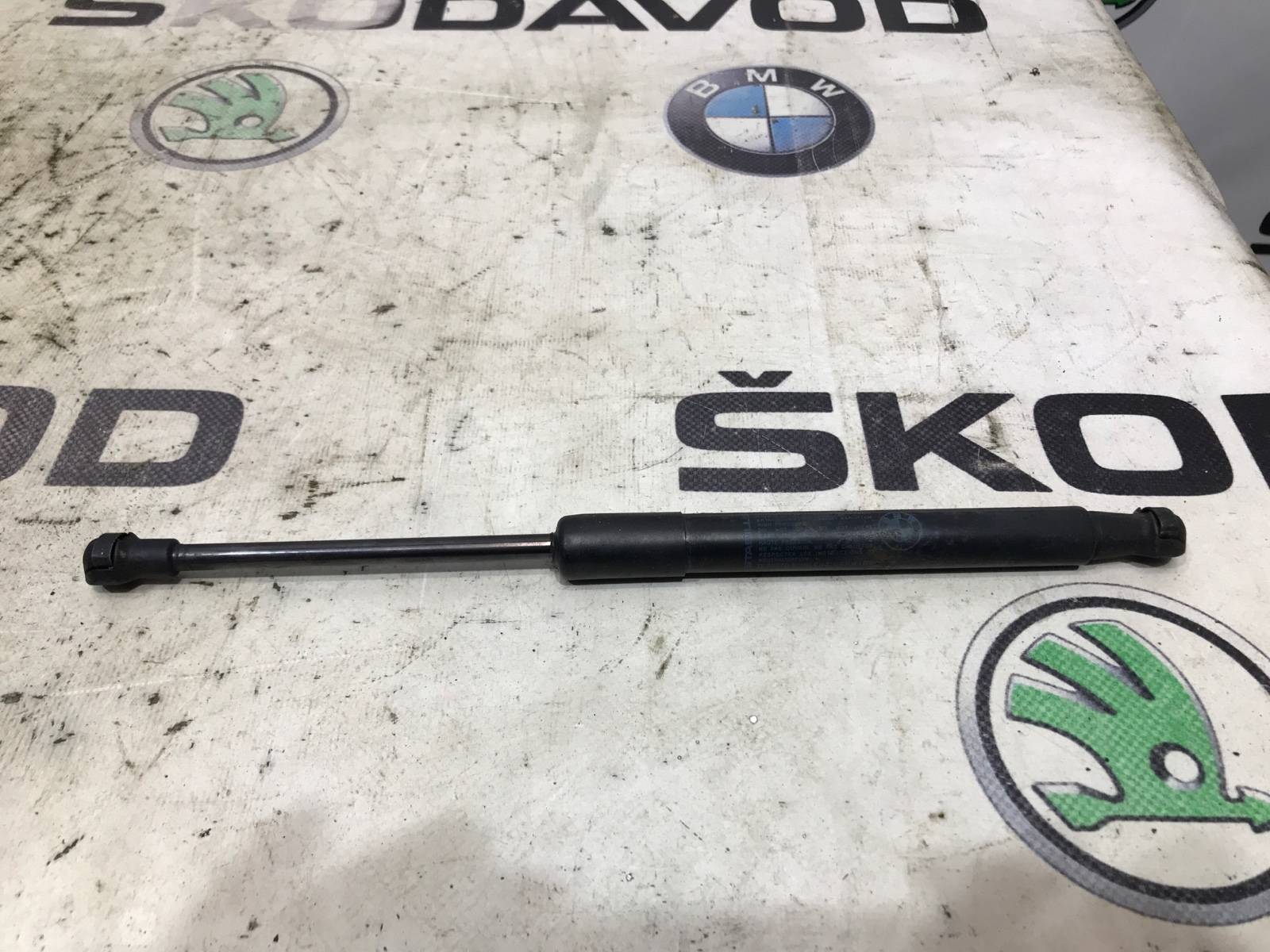 амортизатор капота, 1000 рублей, Москва