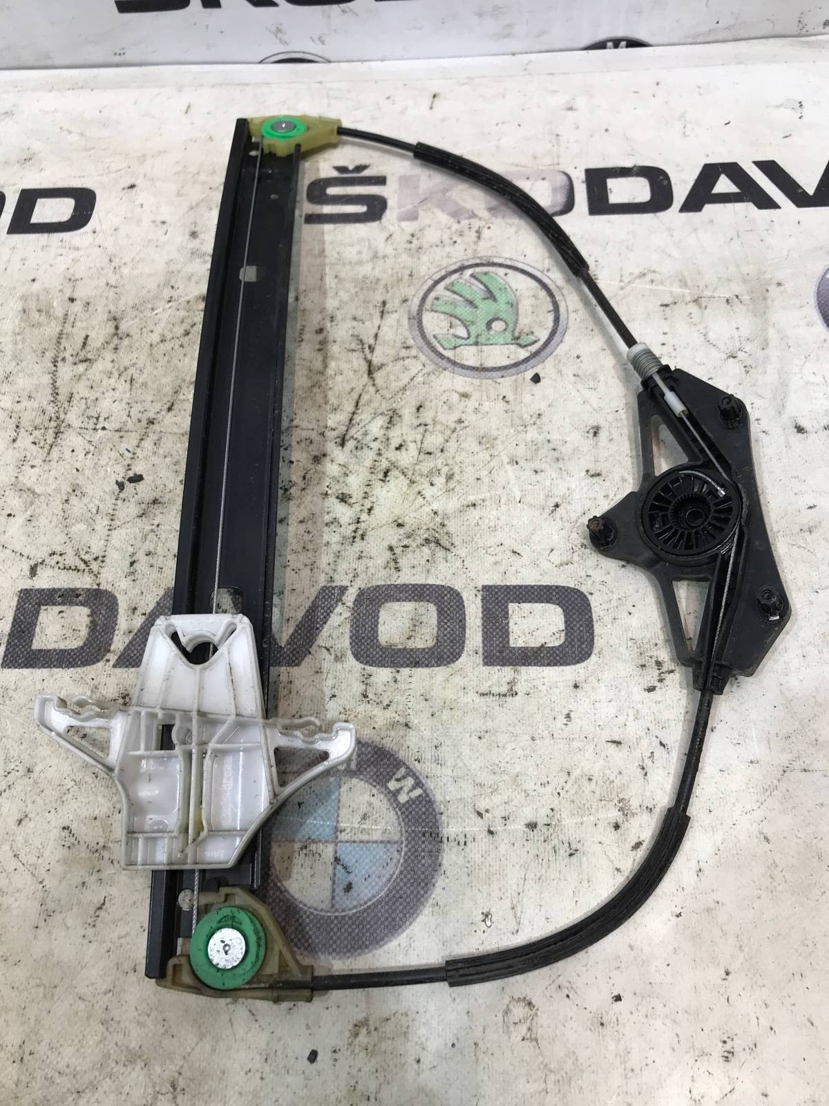 Стеклоподъемник, 500 рублей, Москва