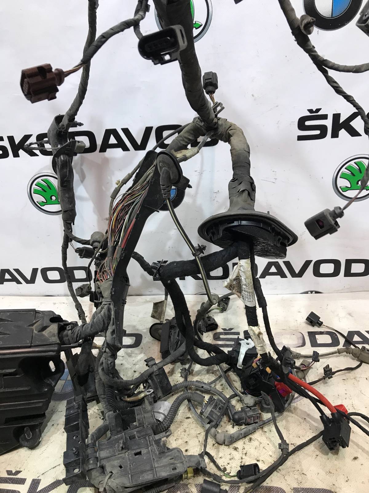 Проводка подкапотная, 8000 рублей, Москва