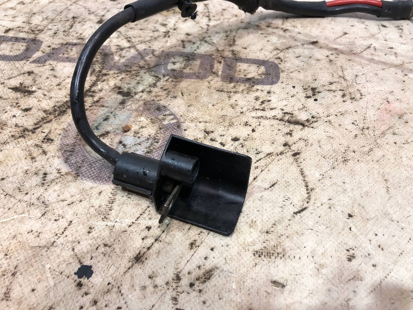 Клемма аккумулятора (АКБ) плюсовая, 500 рублей, Москва